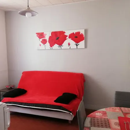 Le Cernuschi 2c Мантон